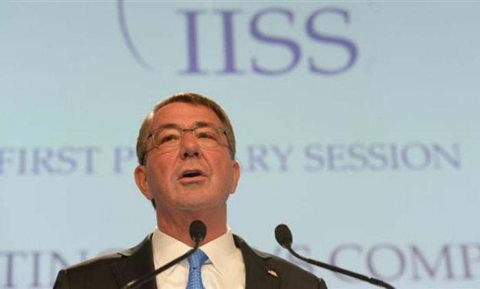 Bộ trưởng Quốc phòng Mỹ Ashton B. Carter phát biểu tại Đối thoại Shangri-La ngày 4/6/2016. Nguồn ảnh: Presstv Bộ trưởng Quốc phòng Mỹ Ashton B. Carter phát biểu tại Đối thoại Shangri-La ngày 4/6/2016. Nguồn ảnh: Presstv