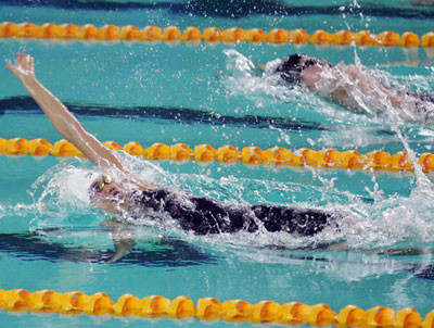 Bơi lội: Theo một nghiên cứu của ĐH Havard gồm 160 người thì những người ở độ tuổi 60 thường xuyên bơi lội cho biết có đời sống tình dục tương đương với những người ở độ tuổi 40. Do hoạt động tình dục cũng là hoạt động đòi hỏi sức bền và môn bơi cự li dài có thể giúp bạn trở nên dẻo dai và bền bỉ. Xem thêm: Những thực phẩm cực tốt cho đấng mày râu (p2)/Những món ăn dân dã cực cho sức khỏe (P6) Bơi lội: Theo một nghiên cứu của ĐH Havard gồm 160 người thì những người ở độ tuổi 60 thường xuyên bơi lội cho biết có đời sống tình dục tương đương với những người ở độ tuổi 40. Do hoạt động tình dục cũng là hoạt động đòi hỏi sức bền và môn bơi cự li dài có thể giúp bạn trở nên dẻo dai và bền bỉ. Xem thêm: Những thực phẩm cực tốt cho đấng mày râu (p2)/Những món ăn dân dã cực cho sức khỏe (P6)