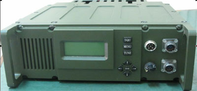 Máy vô tuyến điện sóng ngắn 125W.