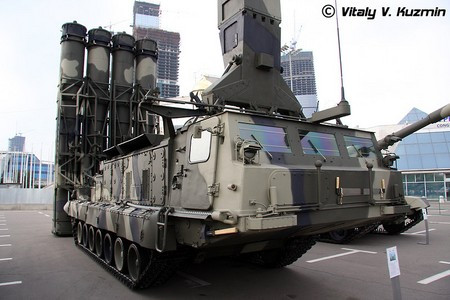 Hệ thống tên lửa phòng không S-300V.