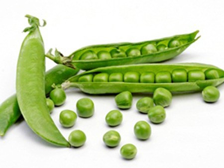 Đậu ván trắng: Vị ngọt, tính bình, kiện tỳ ích khí, là loại thực phẩm đặc biệt tốt cho những tháng cuối mùa hạ và đầu mùa thu. Danh y Lý Thời Trân cho rằng đậu này có thể cầm tiêu chảy, thanh nhiệt, làm ấm tỳ vị, trừ thấp nhiệt và làm hết chứng tiêu khát. Xem thêm: Những thực phẩm cực tốt giúp thanh nhiệt, giải độc trong mùa hè / Thực phẩm thiết yếu khai thông "trí, lực" cho mùa thi cử