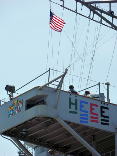 Các dấu hiệu chứng tỏ "đẳng cấp" chỉ huy của tàu Blue Ridge - Ảnh: HC Các dấu hiệu chứng tỏ "đẳng cấp" chỉ huy của tàu Blue Ridge - Ảnh: HC