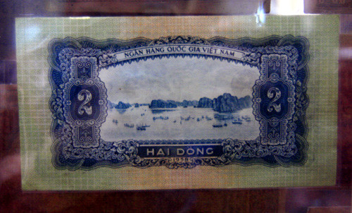 Tờ hai đồng năm 1958.