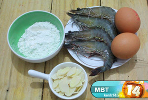 Chuẩn bị những nguyên liệu sau: 300gr tôm sú; 2 quả trứng gà; 100gr bột tempura hoặc bột chiên giòn;200gr hạnh nhân lát; hạt nêm. Xem thêm: các bài thuốc dân gian chữa bệnh hiệu quả. Chuẩn bị những nguyên liệu sau: 300gr tôm sú; 2 quả trứng gà; 100gr bột tempura hoặc bột chiên giòn;200gr hạnh nhân lát; hạt nêm. Xem thêm: các bài thuốc dân gian chữa bệnh hiệu quả.