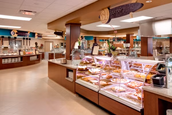 Ở các canteen như thế này thì tiêu chuẩn về vệ sinh cũng rất cao.