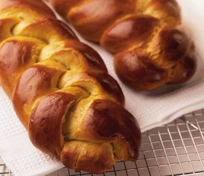 Bánh mỳ đen: Muốn đối kháng với áp lực, vitamin B là chất quan trọng nhất, trong đó bao gồm vitamin B1, B2, B6, B12, B11 và acid nicotinic. ..có thể duy trì sự ổn định cho hệ thống thần kinh, tăng cường trao đổi năng lượng, trợ giúp chống lại áp lực. Thực phẩm toàn ngũ cốc như bánh mỳ đen, gạo phôi, gạo thô đều hàm chứa phong phú vitamin B. Bánh mỳ đen: Muốn đối kháng với áp lực, vitamin B là chất quan trọng nhất, trong đó bao gồm vitamin B1, B2, B6, B12, B11 và acid nicotinic. ..có thể duy trì sự ổn định cho hệ thống thần kinh, tăng cường trao đổi năng lượng, trợ giúp chống lại áp lực. Thực phẩm toàn ngũ cốc như bánh mỳ đen, gạo phôi, gạo thô đều hàm chứa phong phú vitamin B.