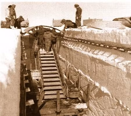 Căn cứ trong quá trình xây dựng