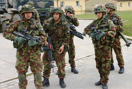 Binh sĩ New Zealand. Binh sĩ New Zealand.