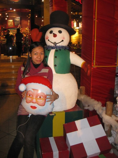 Chụp ảnh mà vặt đầu mình thế này sao? Chụp ảnh mà vặt đầu mình thế này sao?