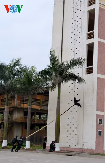 Dùng công cụ hỗ trợ đẩy