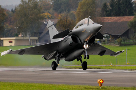 Chiến đấu cơ Rafale F1. Chiến đấu cơ Rafale F1.
