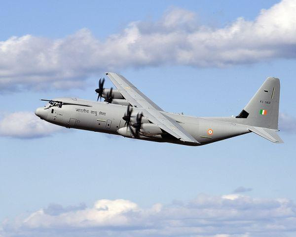 Máy bay vận tải chiến thuật C-130J Super Hercules của Ấn Độ, mua của Mỹ Máy bay vận tải chiến thuật C-130J Super Hercules của Ấn Độ, mua của Mỹ