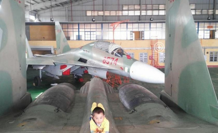 Máy bay chiến đấu Su-30MK2 Việt Nam rò rỉ được đăng trên truyền thông Trung Quốc Máy bay chiến đấu Su-30MK2 Việt Nam rò rỉ được đăng trên truyền thông Trung Quốc