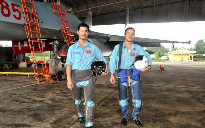 Máy bay chiến đấu Su-30MK2 Việt Nam trên truyền thông Trung Quốc Máy bay chiến đấu Su-30MK2 Việt Nam trên truyền thông Trung Quốc