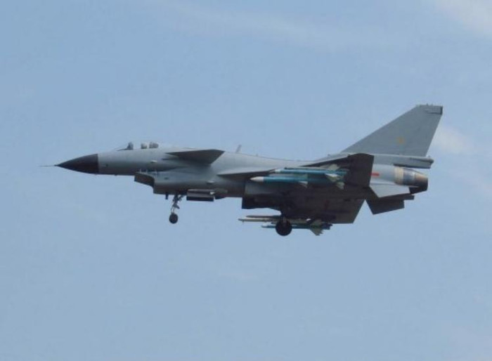 Máy bay chiến đấu J-10 Trung Quốc