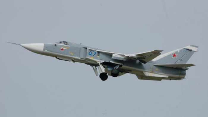 Máy bay chiến đấu ném bom Su-24 Nga Máy bay chiến đấu ném bom Su-24 Nga