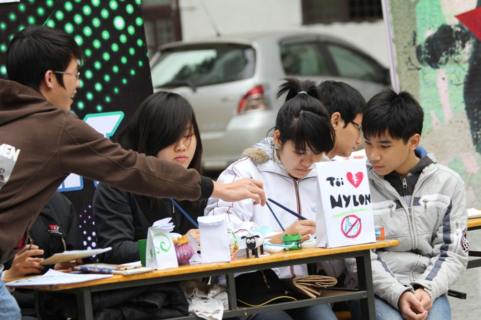 Cộng đồng Hiphop miền Bắc cùng góp lời kêu gọi: Let’s 3X để bảo vệ môi trường – ngôi nhà chung của chúng ta thông qua các hoạt động tiết kiệm nhiên liệu, tái chế và sử dụng đồ cũ.