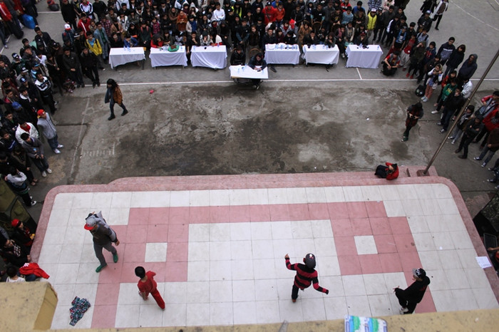 Sau event Move It Go Green, vào ngày 29/3/2012, các đội chơi sẽ tham gia Party All of the lights – ngày hội tỏa sáng của bạn. Và đặc biệt là đêm chung kết của cuộc thi sẽ được diễn ra vào ngày 08/04/2012 để tìm ra đội quán quân của Move IT năm nay.