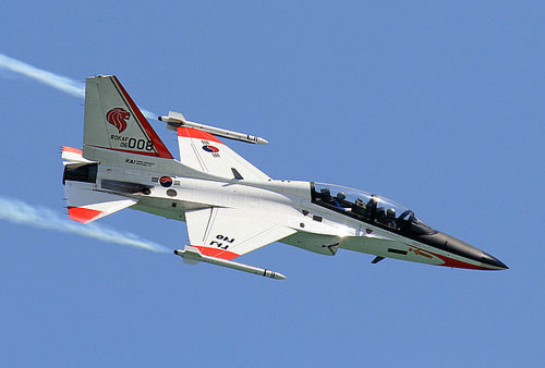 Máy bay huấn luyện cao cấp T-50