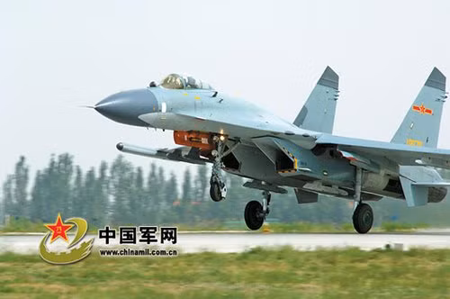 Máy bay chiến đấu J-11 Trung Quốc