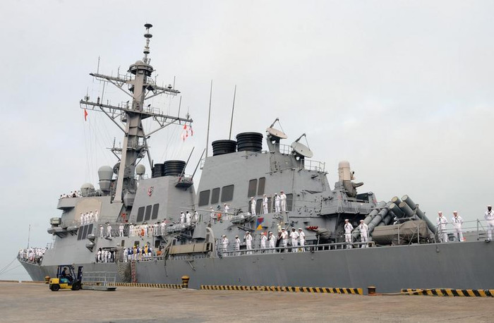 Tàu khu trục USS John S. McCain (DDG 56) Hải quân Mỹ thăm Việt Nam