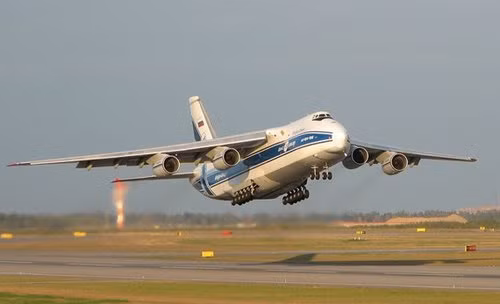 Máy bay vận tải chiến lược An-124 Ukraine