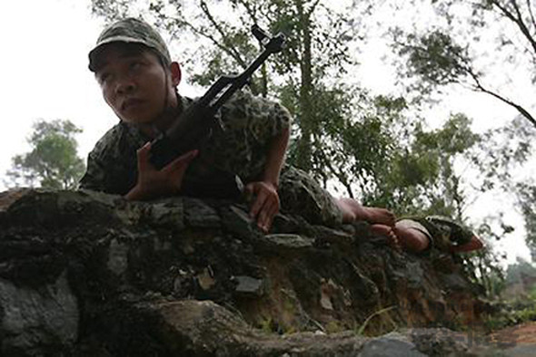 Đặc công Việt Nam huấn luyện (nguồn Tân Hoa xã)