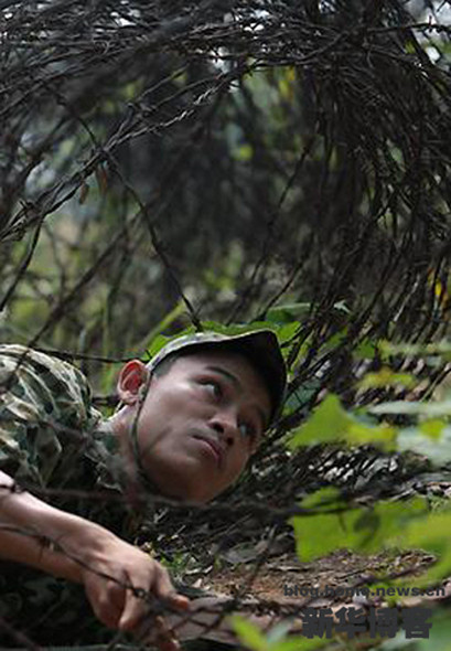 Đặc công Việt Nam huấn luyện (nguồn Tân Hoa xã)