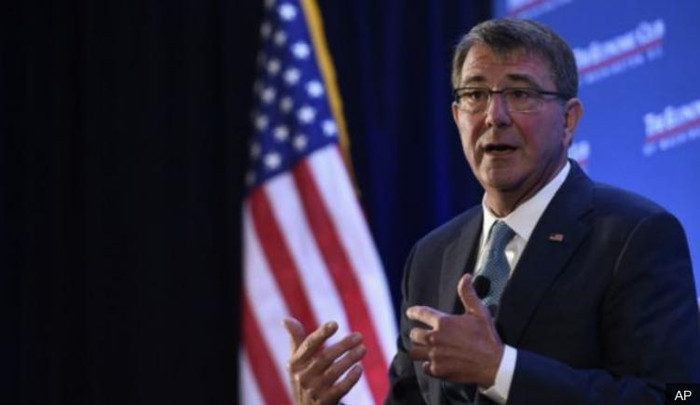 Bộ trưởng Quốc phòng Mỹ Ashton B. Carter. Nguồn ảnh: Hãng tin AP/BBC Bộ trưởng Quốc phòng Mỹ Ashton B. Carter. Nguồn ảnh: Hãng tin AP/BBC