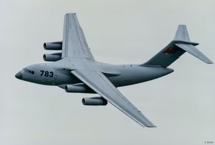 Trung Quốc đang phát triển máy bay vận tải cỡ lớn Y-20