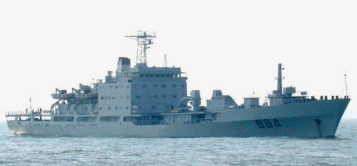 Tàu tiếp tế Kính Bạc Hồ số hiệu 884 Type 904 lớp Đại Vận của Hạm đội Nam Hải, Hải quân Trung Quốc Tàu tiếp tế Kính Bạc Hồ số hiệu 884 Type 904 lớp Đại Vận của Hạm đội Nam Hải, Hải quân Trung Quốc