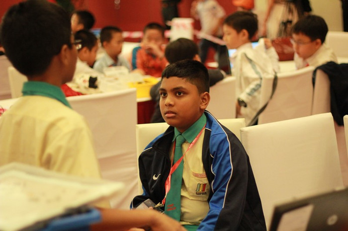 Thi xong phần thi một thí sinh Indonesia trò chuyện với bạn. Hotgirl Yến Korea làm lu mờ cả hoa cỏ mùa xuân Á hậu Việt Đỗ Hoàng Anh - Ngôi sao sáng của ĐH Văn hóa Hà Nội >>Hoa khôi các trường đại học, cao đẳng >>Xem clip màn trình diễn siêu Robot của học sinh Việt Nam Thi xong phần thi một thí sinh Indonesia trò chuyện với bạn. Hotgirl Yến Korea làm lu mờ cả hoa cỏ mùa xuân Á hậu Việt Đỗ Hoàng Anh - Ngôi sao sáng của ĐH Văn hóa Hà Nội >>Hoa khôi các trường đại học, cao đẳng >>Xem clip màn trình diễn siêu Robot của học sinh Việt Nam