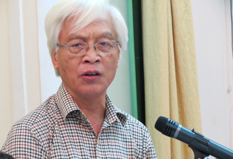 GS Chu Hảo: Hội nghị Trung ương 6 sắp tới cần căn cứ vào thực tế, nên ngắn gọn, không kể lể dài dòng thành tích và tồn tại theo kiểu “ba sôi hai lạnh”, về nguyên nhân thành công và yếu kém, thời cơ và thách thức v.v… mà đi thẳng những vấn đề cần quyết và cần chỉ đạo. Ảnh: Xuân Trung GS Chu Hảo: Hội nghị Trung ương 6 sắp tới cần căn cứ vào thực tế, nên ngắn gọn, không kể lể dài dòng thành tích và tồn tại theo kiểu “ba sôi hai lạnh”, về nguyên nhân thành công và yếu kém, thời cơ và thách thức v.v… mà đi thẳng những vấn đề cần quyết và cần chỉ đạo. Ảnh: Xuân Trung