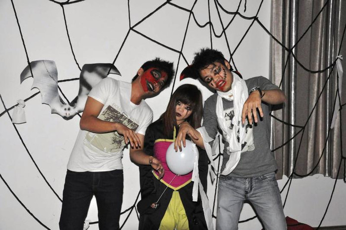 >>Á hậu Việt Đỗ Hoàng Anh - Ngôi sao sáng của ĐH Văn hóa Hà Nội >>Những nữ sinh hot nhất trường Ams và Chu Văn An >>Ai đẹp hơn hotgirl Kim Phượng >>Diệp Hồng Đào - Hotgirl gợi cảm của ĐH Cần Thơ