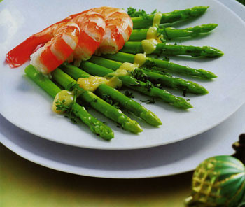 10. Tim: Măng tây, nho tím làm giảm nguy cơ bệnh tim. Măng tây giàu axit folic có thể làm giảm axit amin gây ra bệnh tim. Một nghiên cứu khác của trường Glasgow phát hiện, nho tím giàu phenolic có tác dụng chống oxy hóa mạnh mẽ, có thể loại bỏ các gốc tự do, gây hại cho tim và bảo vệ tim mạch. 10. Tim: Măng tây, nho tím làm giảm nguy cơ bệnh tim. Măng tây giàu axit folic có thể làm giảm axit amin gây ra bệnh tim. Một nghiên cứu khác của trường Glasgow phát hiện, nho tím giàu phenolic có tác dụng chống oxy hóa mạnh mẽ, có thể loại bỏ các gốc tự do, gây hại cho tim và bảo vệ tim mạch.