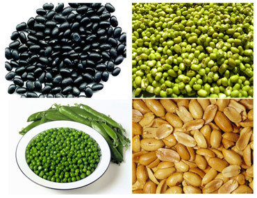 Cũng giống như sắt, lượng folate cũng đòi hỏi đáp ứng cao nhất trong những năm sinh đẻ (400mcg/ngày), trong thời kỳ mang thai (600mcg/ ngày) và cho con bú (500mcg/ngày). Các chuyên gia dinh dưỡng khuyên rằng phụ nữ mang thai hay dự định có thai cần bổ sung 400 microgram axit folic mỗi ngày bên cạnh việc tăng cường ăn các loại thực phẩm giàu folate. Cũng giống như sắt, lượng folate cũng đòi hỏi đáp ứng cao nhất trong những năm sinh đẻ (400mcg/ngày), trong thời kỳ mang thai (600mcg/ ngày) và cho con bú (500mcg/ngày). Các chuyên gia dinh dưỡng khuyên rằng phụ nữ mang thai hay dự định có thai cần bổ sung 400 microgram axit folic mỗi ngày bên cạnh việc tăng cường ăn các loại thực phẩm giàu folate.