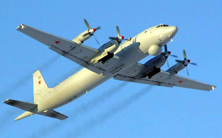 Máy bay tuần tra, trinh sát, chống ngầm Il-38 của Không quân Hải quân Nga. Máy bay tuần tra, trinh sát, chống ngầm Il-38 của Không quân Hải quân Nga.