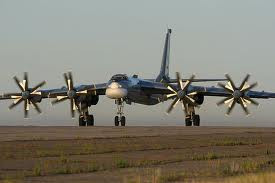 Máy bay ném bom chiến lược Tu-95MS của không quân Nga Máy bay ném bom chiến lược Tu-95MS của không quân Nga