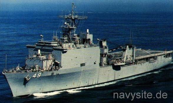 Tàu đổ bộ kiểu ụ nổi LSD-49 lớp Harpers Ferry Tàu đổ bộ kiểu ụ nổi LSD-49 lớp Harpers Ferry