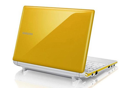 Màu vàng: Các nghiên cứu cho thấy rằng màu vàng có tác dụng cải thiện tập trung, bởi vì nó có nghĩa trong việc "đánh thức" não và hệ thống thần kinh. Khi nhìn thấy màu vàng, não được kích thích để sản sinh ra serotonin - một chất có tác dụng giúp não tập trung vào công việc hoặc việc bạn đang làm. Màu vàng: Các nghiên cứu cho thấy rằng màu vàng có tác dụng cải thiện tập trung, bởi vì nó có nghĩa trong việc "đánh thức" não và hệ thống thần kinh. Khi nhìn thấy màu vàng, não được kích thích để sản sinh ra serotonin - một chất có tác dụng giúp não tập trung vào công việc hoặc việc bạn đang làm.