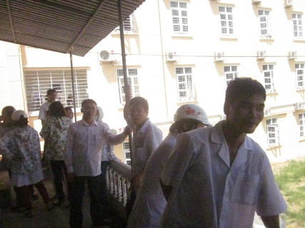 Vụ cháy đã làm hàng trăm bệnh nhân và cán bộ y tế trong bệnh viện được phen hoảng loạn