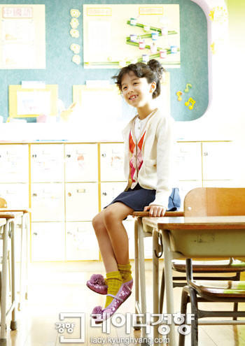 Đồng phục mùa thu thì không thể thiếu chiếc áo khoác rồi. Đồng phục mùa thu thì không thể thiếu chiếc áo khoác rồi.