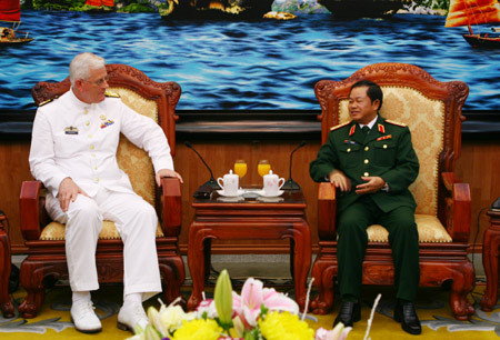 Thượng tướng Đỗ Bá Tỵ tiếp Phó đô đốc Matthieu Borsboon, Tư lệnh Hải quân Hoàng gia Hà Lan Thượng tướng Đỗ Bá Tỵ tiếp Phó đô đốc Matthieu Borsboon, Tư lệnh Hải quân Hoàng gia Hà Lan