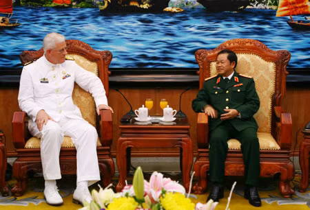 Thượng tướng Đỗ Bá Tỵ tiếp Phó đô đốc Matthieu Borsboon, Tư lệnh Hải quân Hoàng gia Hà Lan