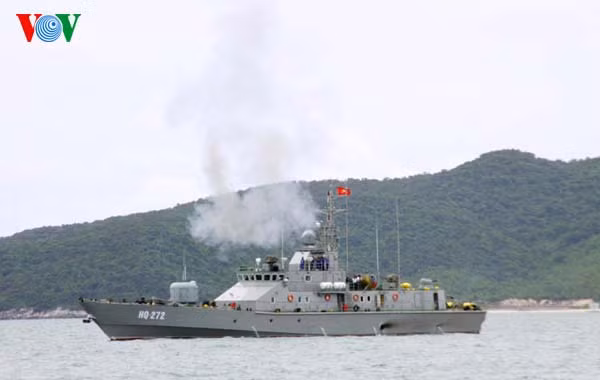 Tàu pháo 272 Huấn luyện sẵn sàng chiến đấu Tàu pháo 272 Huấn luyện sẵn sàng chiến đấu