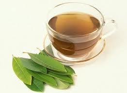 1. Uống trà xanh: Chứa đầy chất chống ô-xy hóa mạnh mẽ mang tên catechin, trà xanh có thể là thức uống kéo dài tuổi thọ nhất. Một tách đầy mỗi ngày sẽ giảm nguy cơ cao huyết áp đến 46%. Bạn nên uống nhiều hơn để có thể giảm nguy cơ khoảng 65%. Ảnh: ungthuvn.com 1. Uống trà xanh: Chứa đầy chất chống ô-xy hóa mạnh mẽ mang tên catechin, trà xanh có thể là thức uống kéo dài tuổi thọ nhất. Một tách đầy mỗi ngày sẽ giảm nguy cơ cao huyết áp đến 46%. Bạn nên uống nhiều hơn để có thể giảm nguy cơ khoảng 65%. Ảnh: ungthuvn.com