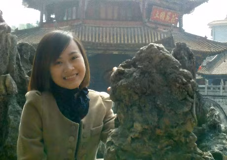 Bạn Hồng Hạnh du học sinh tại Côn Minh, Vân Nam, Trung Quốc