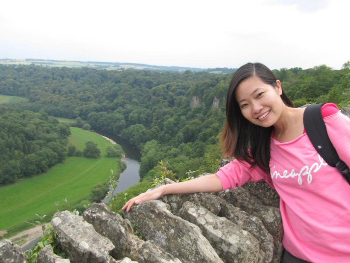 Bạn Huyền du học sinh đang theo học ở anh quốc trong một lần đi dã ngoại (Ảnh Facebook) Bạn Huyền du học sinh đang theo học ở anh quốc trong một lần đi dã ngoại (Ảnh Facebook)