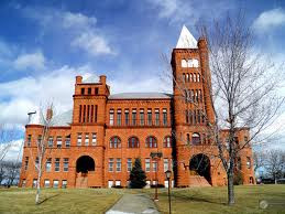 Đại học Westminster có 170 năm lịch sử, là nơi 23.800 sinh viên đang theo học, trong đó có hơn 4.000 sinh viên quốc tế đến từ 150 quốc gia khác nhau trên thế giới. Đại học Westminster có 170 năm lịch sử, là nơi 23.800 sinh viên đang theo học, trong đó có hơn 4.000 sinh viên quốc tế đến từ 150 quốc gia khác nhau trên thế giới.