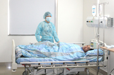 Nguyên nhân đích xác của căn bệnh này liên quan tới sự thiếu hụt tế bào hồng cầu, nên có thể chữa trị bằng cách truyền máu. Nguyên nhân đích xác của căn bệnh này liên quan tới sự thiếu hụt tế bào hồng cầu, nên có thể chữa trị bằng cách truyền máu.